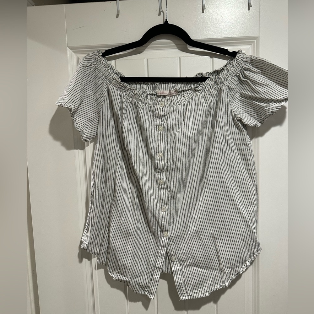 Striped Off-Shoulder Button-Up Top - Picture 3 of 11